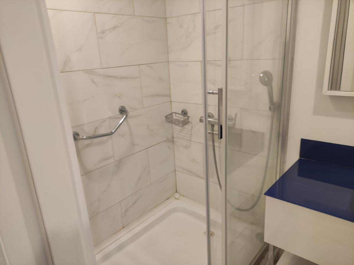 Apartament Orbi City- Ximshiashvili 7 Batumi Esterno foto